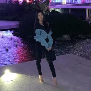 Meet your Posher, Tiff